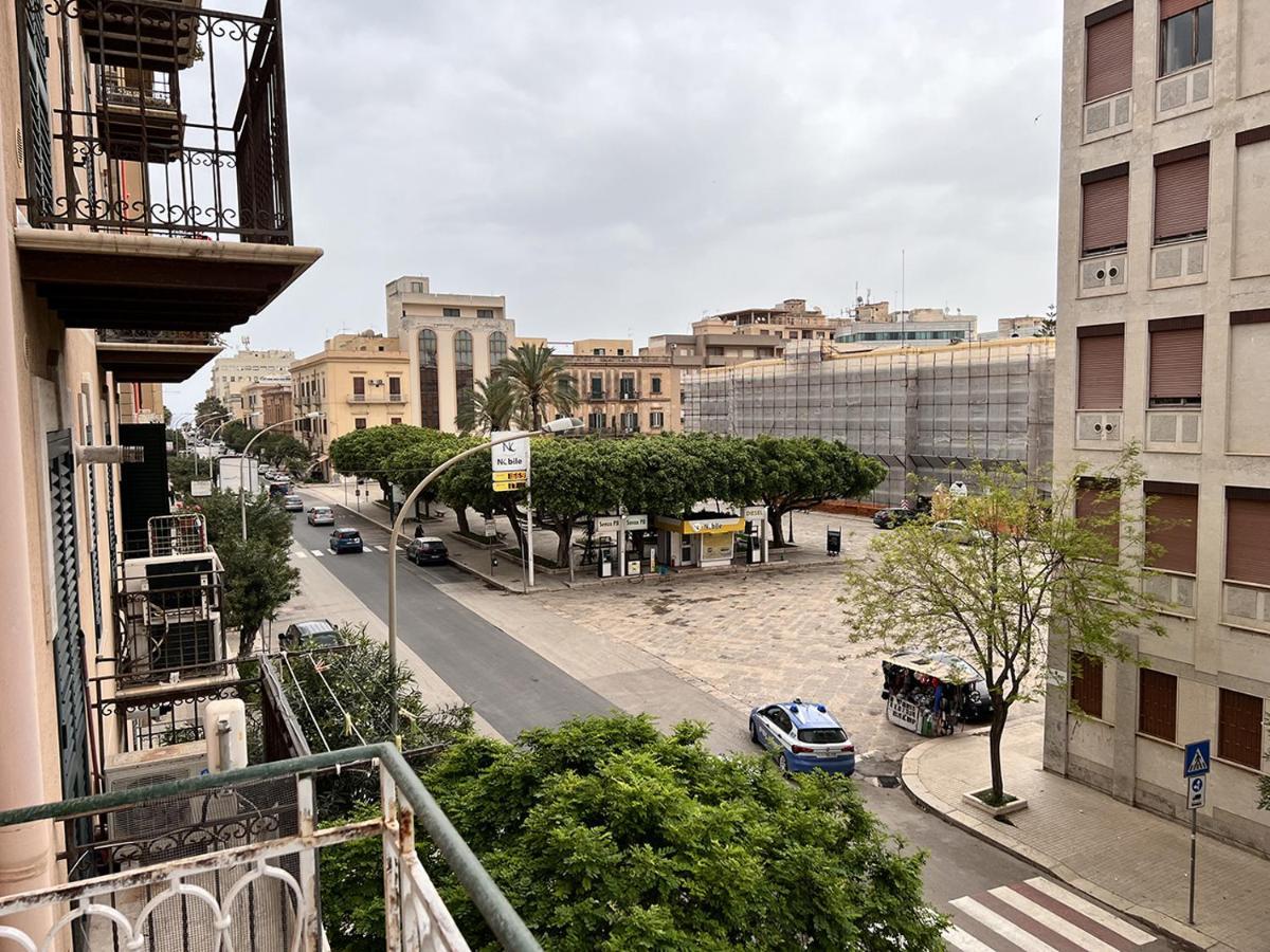 Osorio 74 Apartments Trapani Exteriör bild